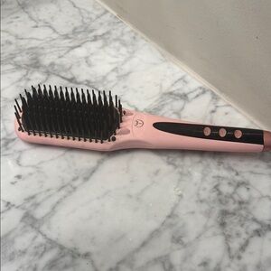 LANGE Hair Straightening Brush